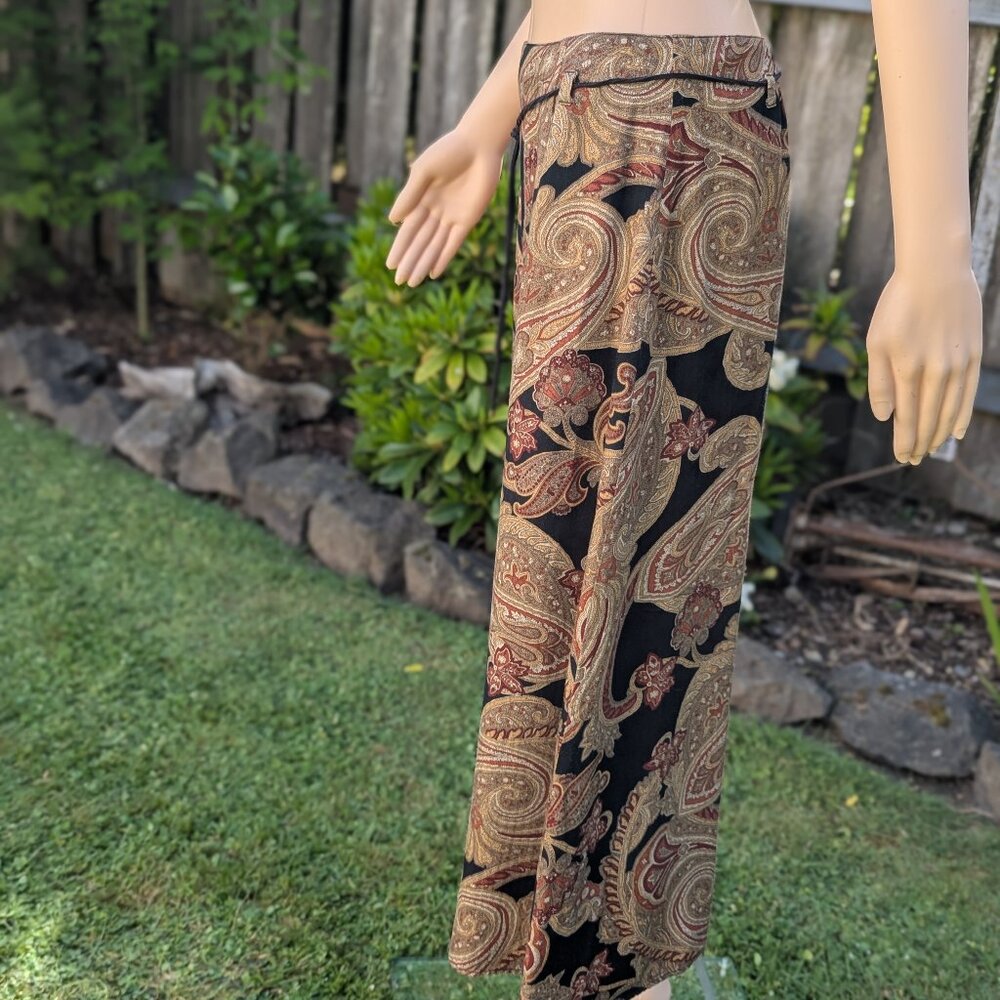 Liz Claiborne Paisley Midi Skirt - Picture 2 of 9